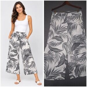 Tahari Women's Pants Size XL 100% Linen Black White Tropical Palm Wide Leg Crop